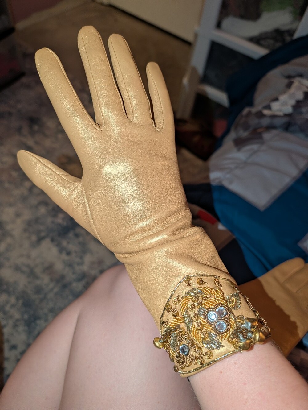 Vintage Target Gold Real Leather Gloves w/ Beaded Cuff